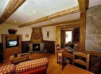 Les Du Montana By Les Etincelles Hotel